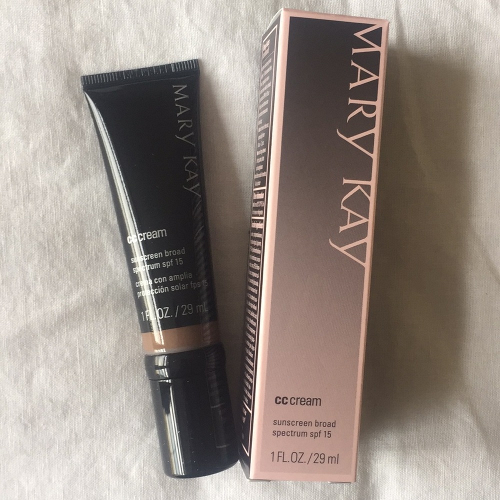 Mary Kay CC Cream SPF 15: Very Deep